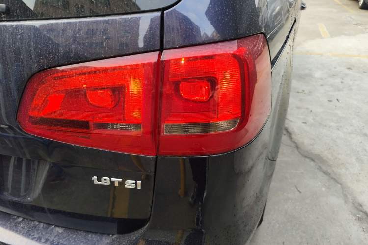 Used Volkswagen Sharan 2013 1.8TSI Standard Model Euro IV
