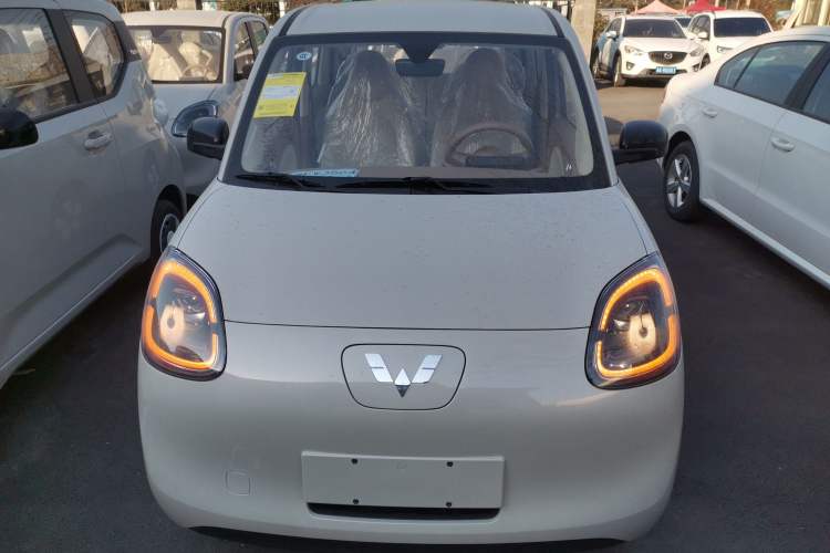 Used Wuling Hongguang MINIEV 2025 Four-Door Version Advanced Edition
