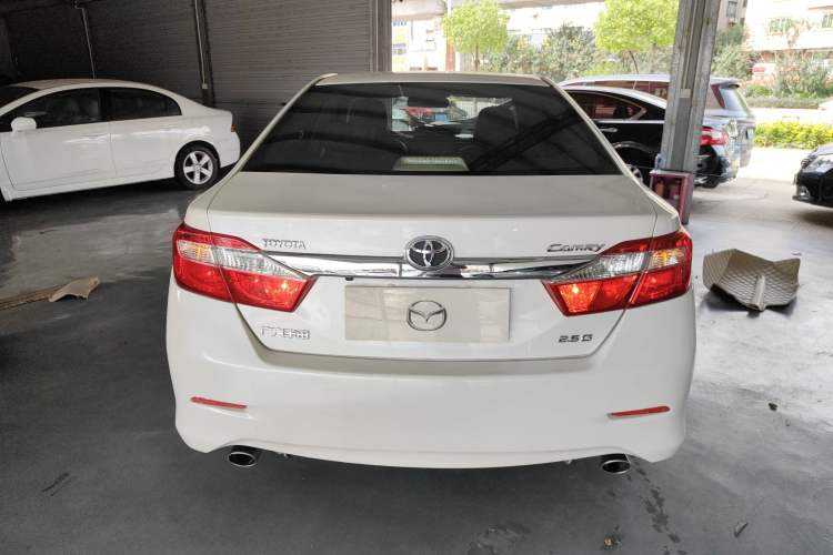 Used Toyota Camry 2012 2.5G Luxury Edition
