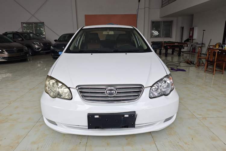 Used BYD F3 2012 Energy-Saving Edition 1.5L Manual Comfort Model
