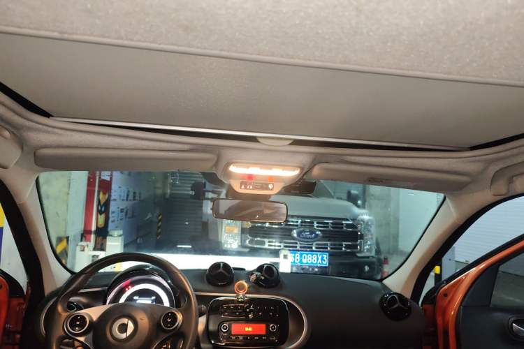 Used smart forfour 2016 1.0L 52 kW Passion Edition