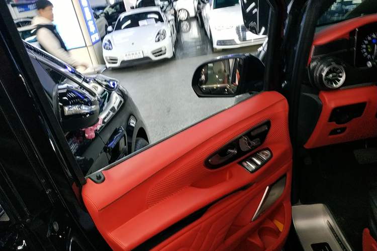 Used Mercedes-Benz Vito 2021 2.0T Business Version 7 Seats
