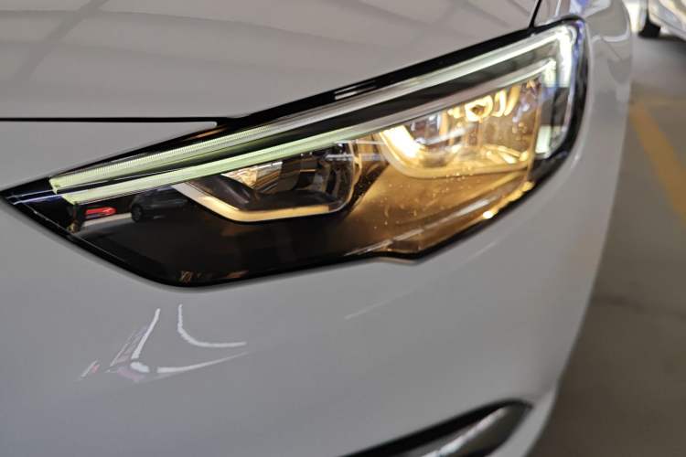 Used Buick Regal 2019 20T Elite Version China VI Standard
