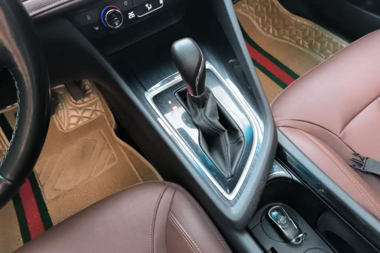 Used Buick GL6 2019 18T 6-Seater Connected Luxury Version China V Standard
