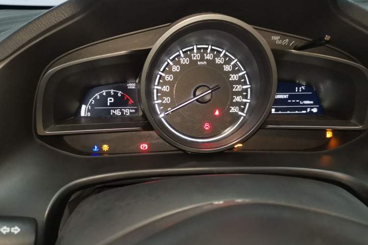 Used Mazda Mazda 3 Axela 2017 Sedan 1.5L Automatic Luxury Model Emission Standard China V
