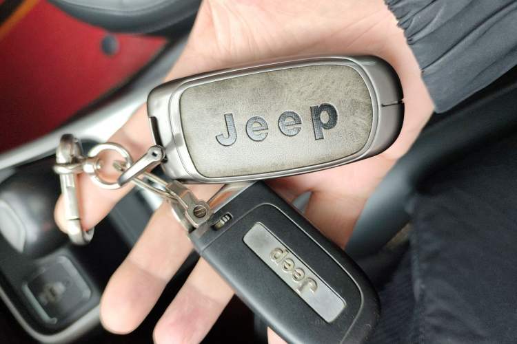 Used  Compass 2017 200T Automatic Family Edition
