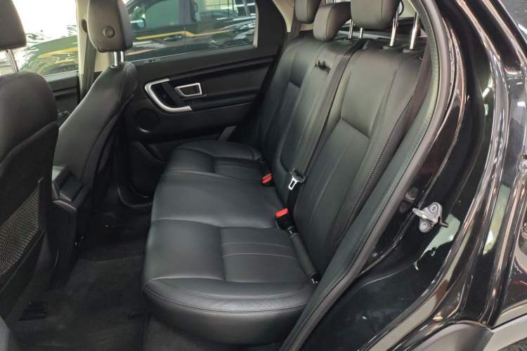 Used Land Rover Discovery Sport 2018 240 PS SE Version
