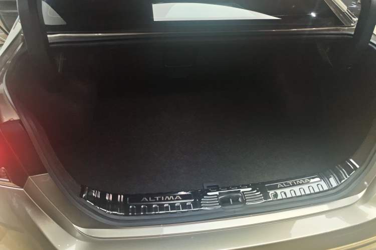 Used Nissan Teana 2022 2.0L XL-TLS Enjoyment Edition
