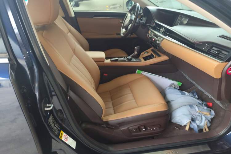 Used Lexus ES 2015 200 Elite Edition