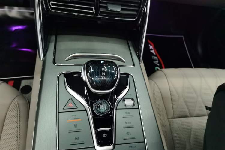 Used BYD Tang New Energy 2024 DM-i Glory Edition 112KM Prestige Model