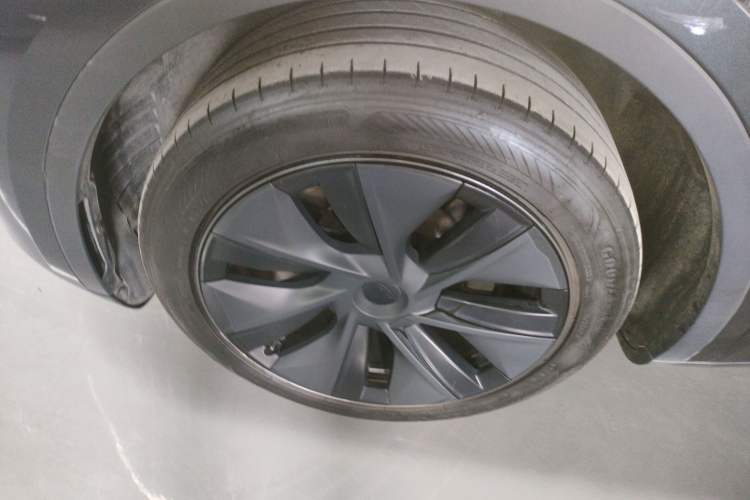 Used Tesla Model Y 2024 Rear-Wheel-Drive Version