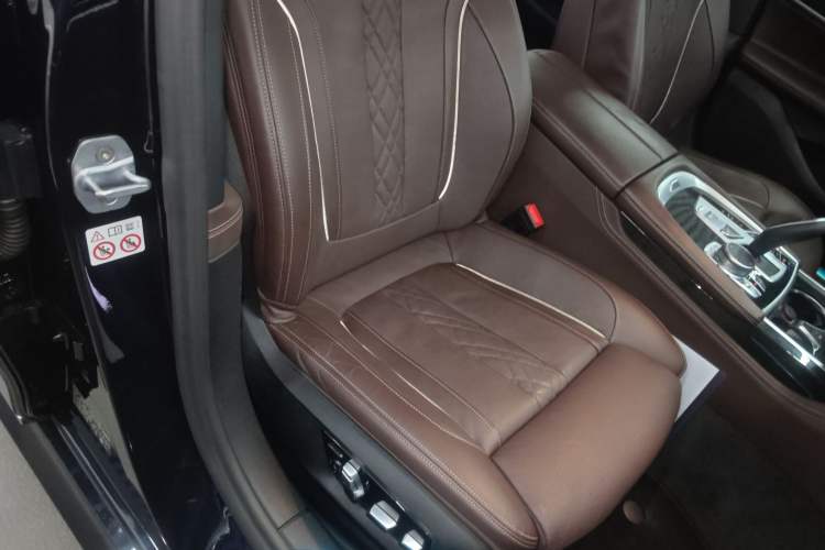 Used BMW 7 Series 2019 Restyled 740Li Leading Edition M Sport Package
