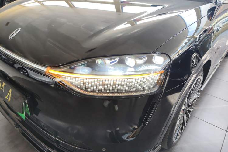 Used Hima AITO M9 2024 Range-Extended Ultra Version 52 kWh 6-Seater Model
