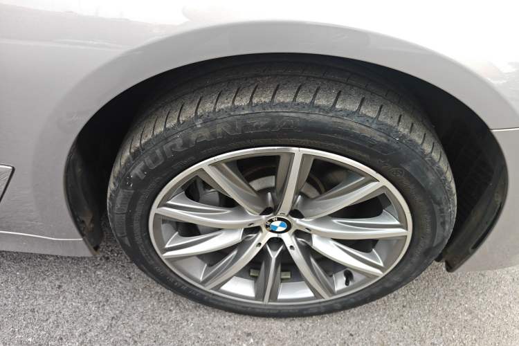 Used BMW 5 Series 2018 528Li Launch Special Edition
