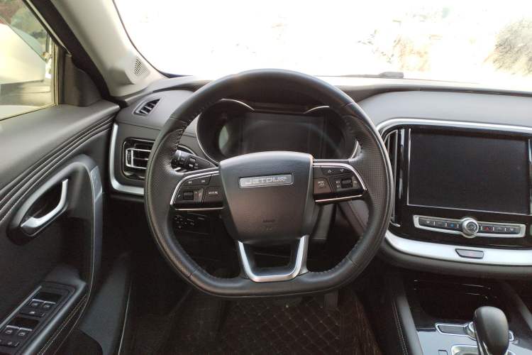 Used JETOUR X70 2019 1.5T DCT Joyride Edition
