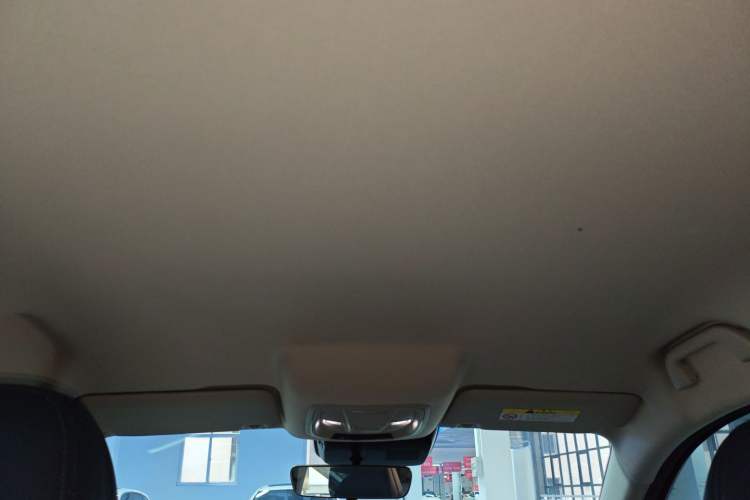 Used ORA Good Cat 2023 401 km Standard Range Comfort Version Lithium Iron Phosphate
