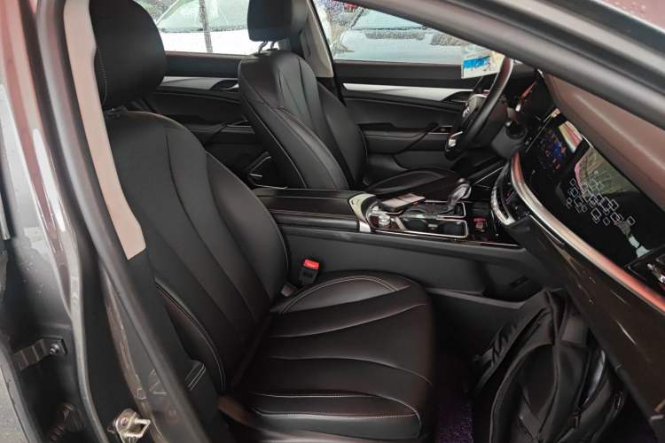 Used Geely Auto Emgrand GT 2020 1.8T Flagship Edition
