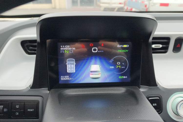 Used Wuling Hongguang MINIEV 2021 Macaron Fashion Model Lithium Iron Phosphate