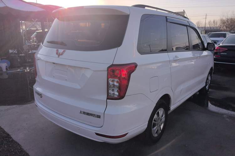 Used Wuling Hongguang 2021 1.5L Facelifted S Comfort Version with Electric Power Steering LAR
