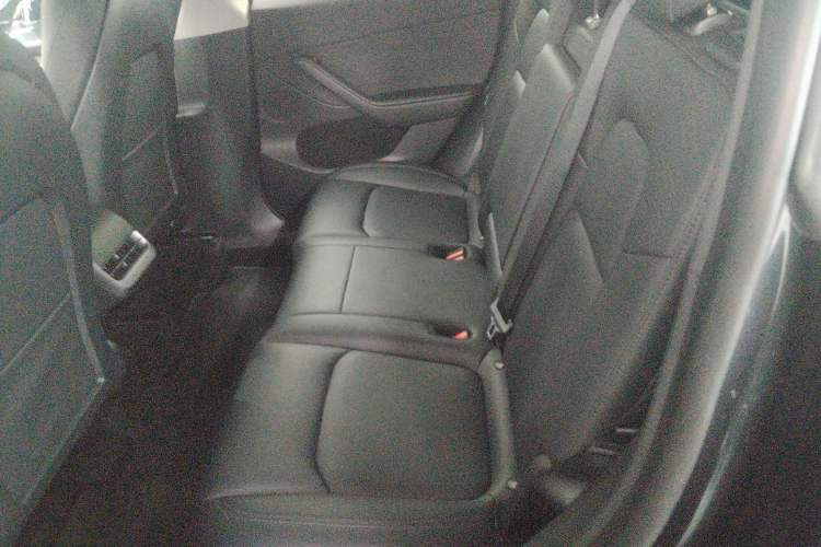 Used Tesla Model Y 2024 Rear-Wheel-Drive Version
