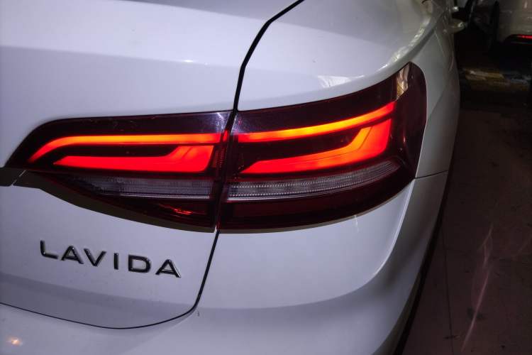 Used Volkswagen Lavida 2023 1.5L Automatic De Yi Edition
