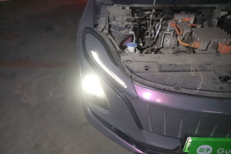 Used Hongqi E-QM5 2022 431 km Charge & Enjoy Edition
