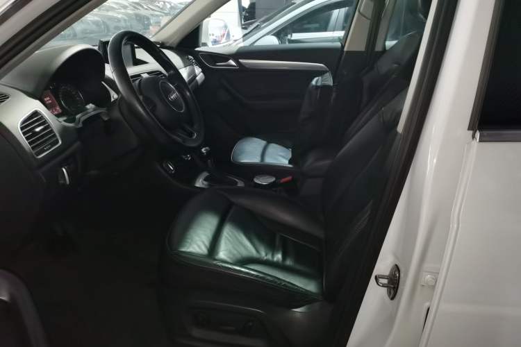 Used Audi Q3 2015 35 TFSI quattro Technology Edition
