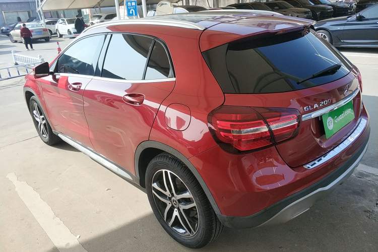 Used Mercedes-Benz GLA 2017 GLA 200 Fashion Model