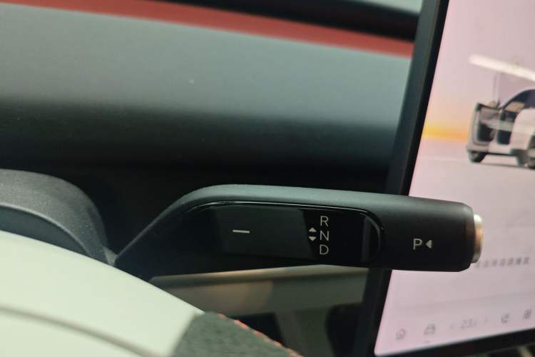 Used ONVO L60 2024 60 kWh Rear-Drive Version