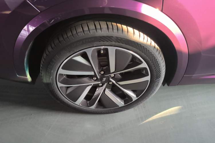 Used Li Auto L9 2024 Ultra Model