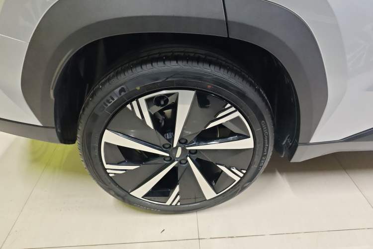 Used Geely Auto FX11 2023 1.5TD DCT Prestige Edition
