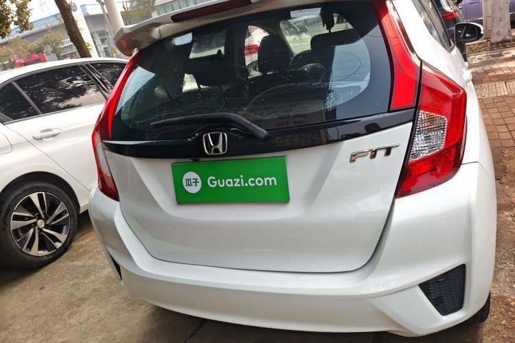 Used Honda Fit 2016 1.5L LX CVT Comfort Model
