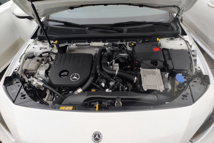 Used Mercedes-Benz A-Class 2022 Revised Version A 200 L Sport Sedan Fashionable Style
