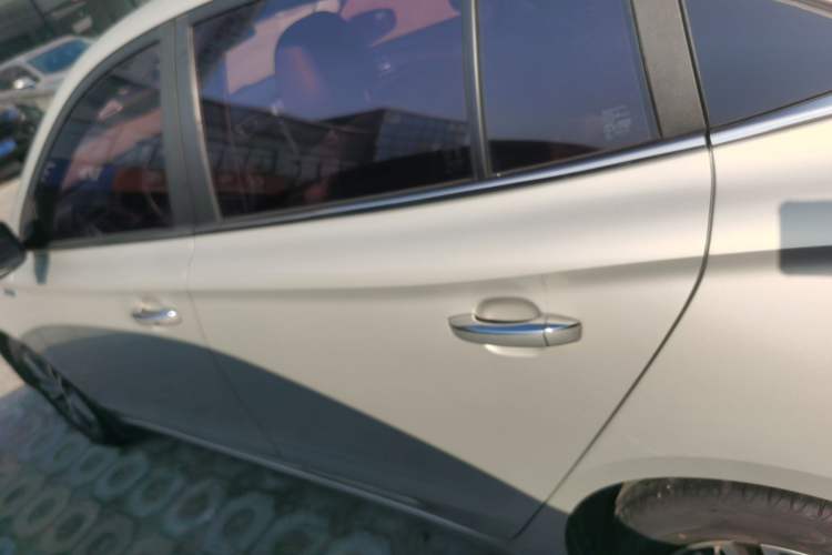 Used Roewe i5 2019 1.5L Automatic 4G Connected Langhao Edition