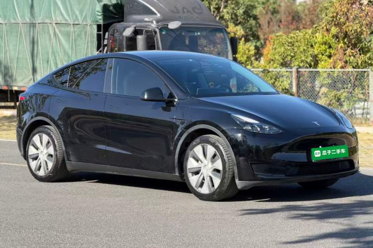 Used Tesla Model Y 2022 Rear-Wheel-Drive Version
