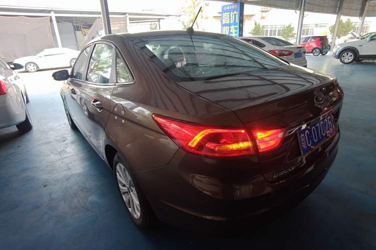 Used Ford Escort 2017 Happiness Edition 1.5L Automatic Fashion Version
