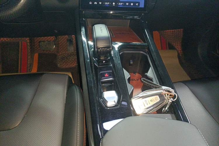 Used Geely Auto Emgrand X7 Sport 2023 Boyue COOL 1.5TD Smart Connect+