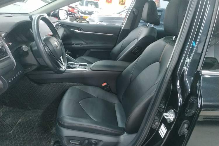 Used Toyota Camry 2021 2.5G Luxury Edition