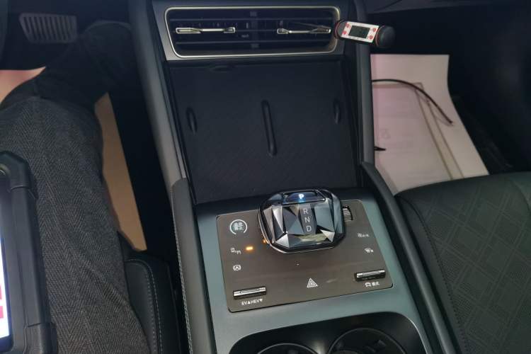 Used BYD Qin L 2024 DM-i 120KM Excellence Model