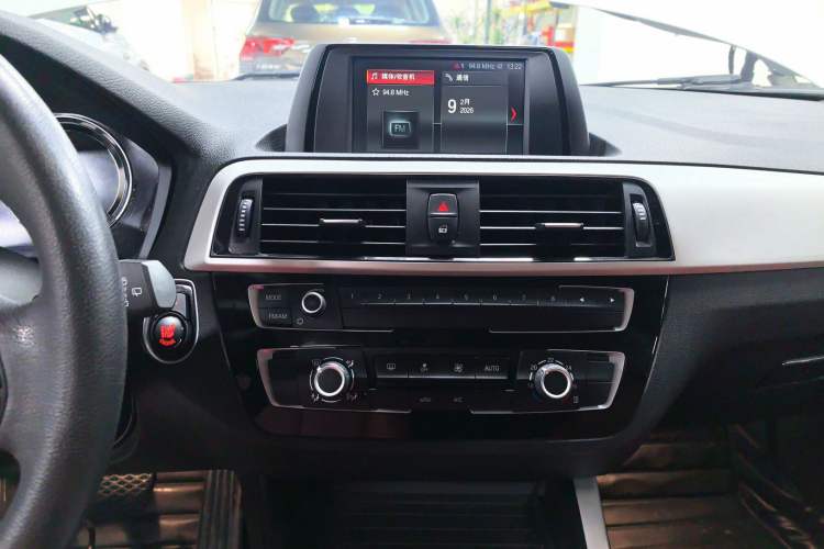 Used BMW 1 Series (Import) 2018 118i Leading Model