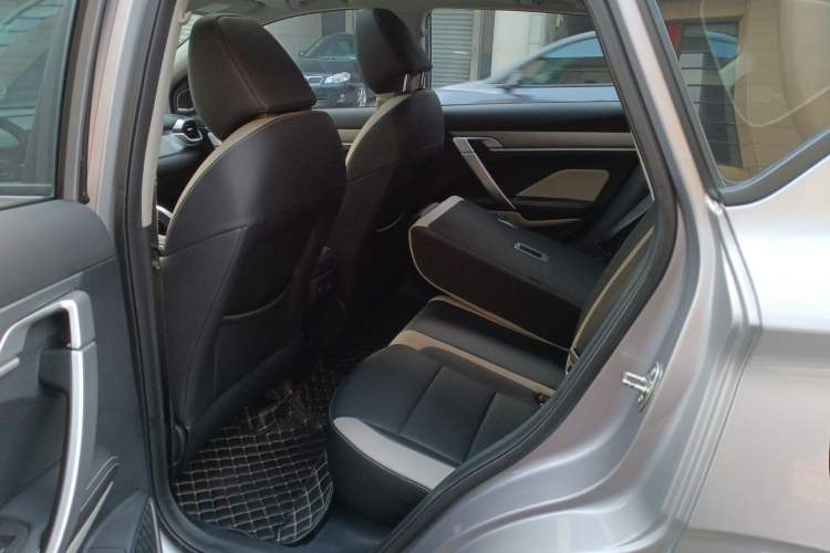 Used Geely Auto Coolray 2020 PRO 240T DCT Hunter
