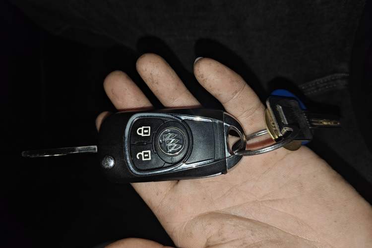 Used Buick GT 2018 18T Automatic Elite Model