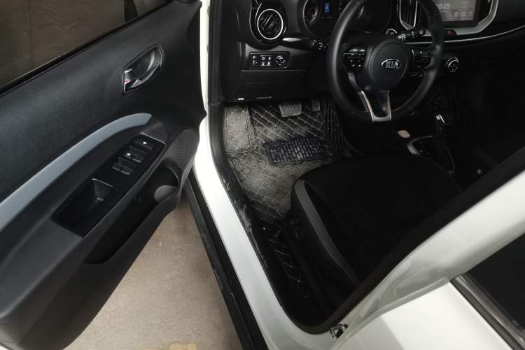 Used Kia kx1 Stonic 2019 1.4L Automatic Sport Edition China VI
