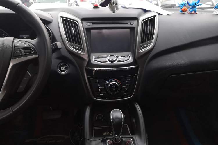 Used Changan CS75 2014 1.8T Automatic Elite Model China IV Standard
