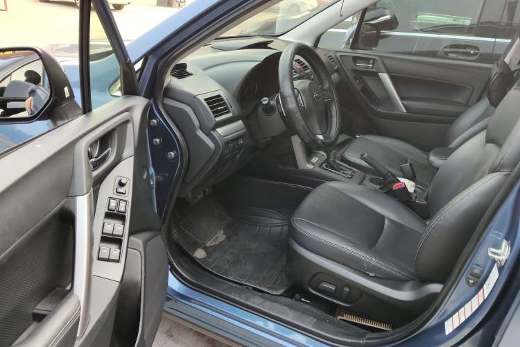 Used Subaru Forester 2013 2.5i Automatic Prestige Edition
