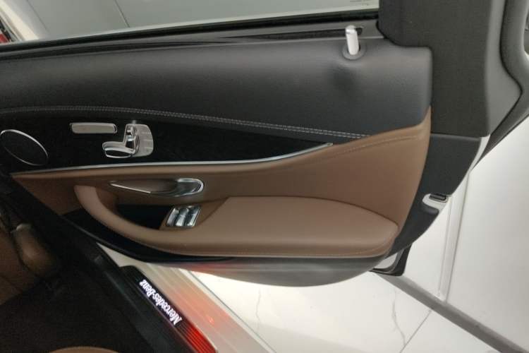 Used Mercedes-Benz E-Class 2019 E 300 L Sport Luxury Edition
