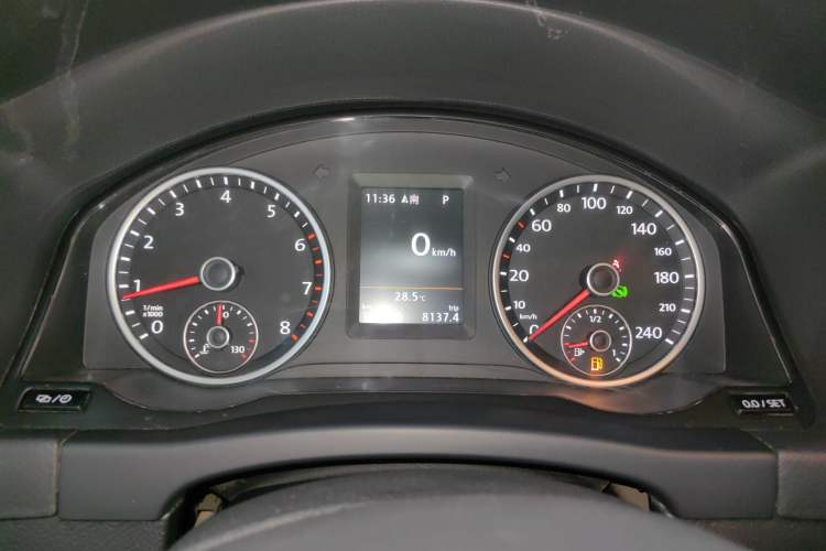 Used Volkswagen Tiguan 2015 1.8TSI Automatic Two-Wheel Drive Luxury Model
