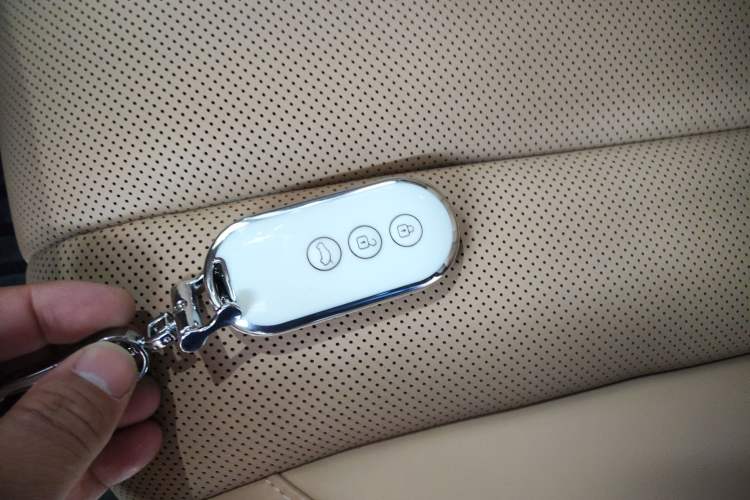 Used Hima AITO M7 2024 1.5T Rear-Drive Plus Version 6 Seats