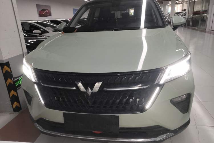 Used Wuling Asta 2021 1.5T CVT Starlight Edition