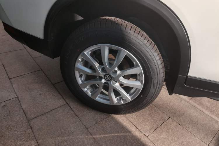 Used Nissan X-Trail 2023 Classic 2.0L Two-Wheel Drive Smart Connect Premium Edition
